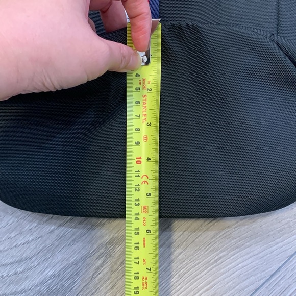 NWT Tommy Hilfiger men/women’s backpack - Picture 13 of 14